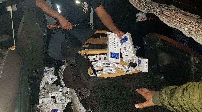 Ka&ccedil;ak Sigaraları Otomobile Zulalamışlar