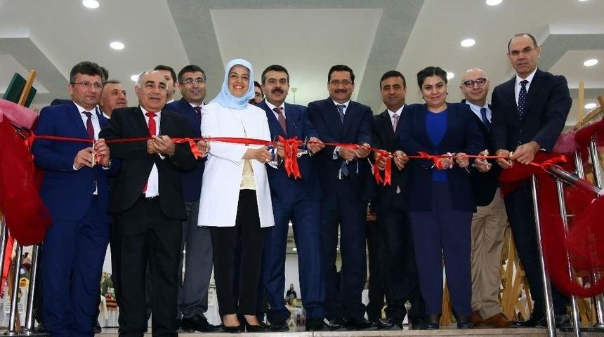 El Emeği &Uuml;r&uuml;nler G&ouml;r&uuml;c&uuml;ye &Ccedil;ıktı