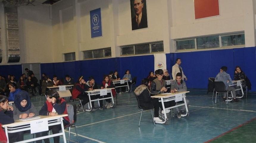 Şırnak&rsquo;ta Gen&ccedil;ler Arası Bilgi Yarışması Yapıldı