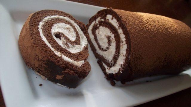 Çikolatalı Rulo Pasta