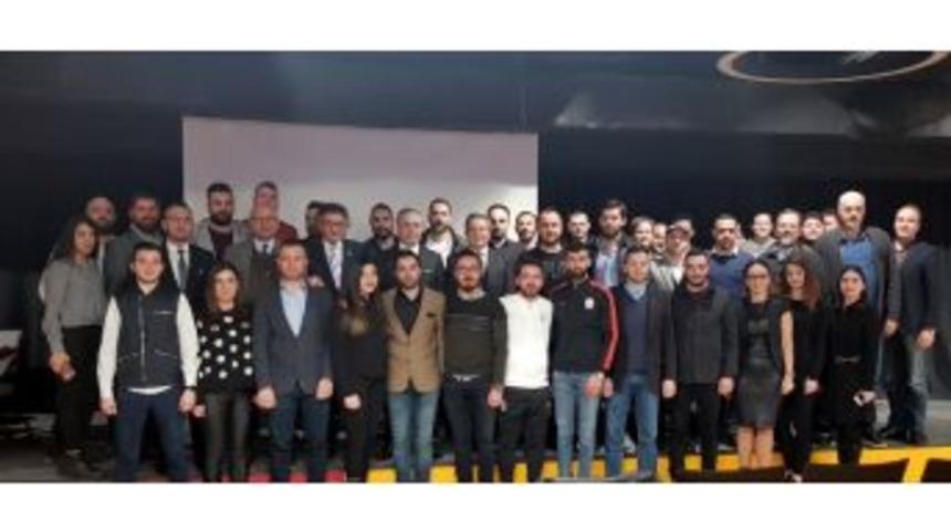 Galatasaray Y&ouml;netimi, Gsstore Bayileriyle Bir Araya Geldi