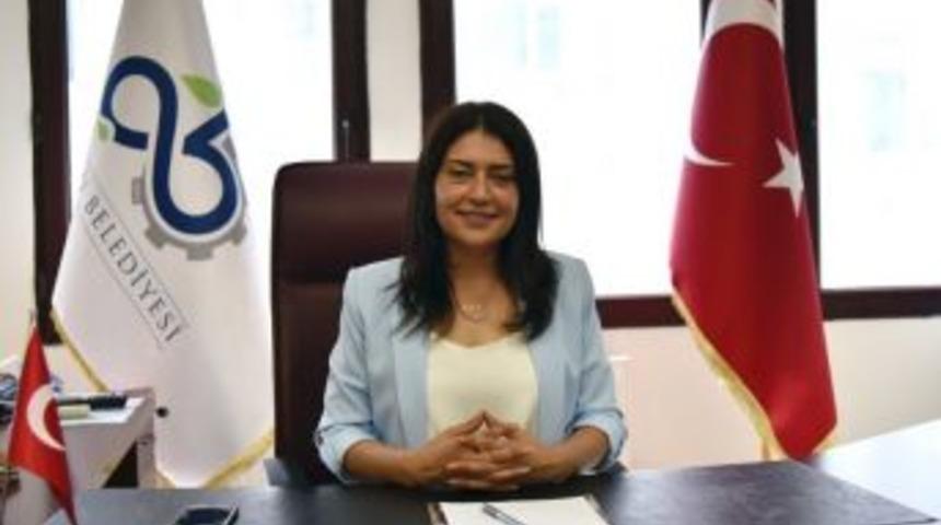 &Ccedil;orlu Belediye Başkan Yardımcılığı G&ouml;revine H&uuml;lya Perin Getirildi