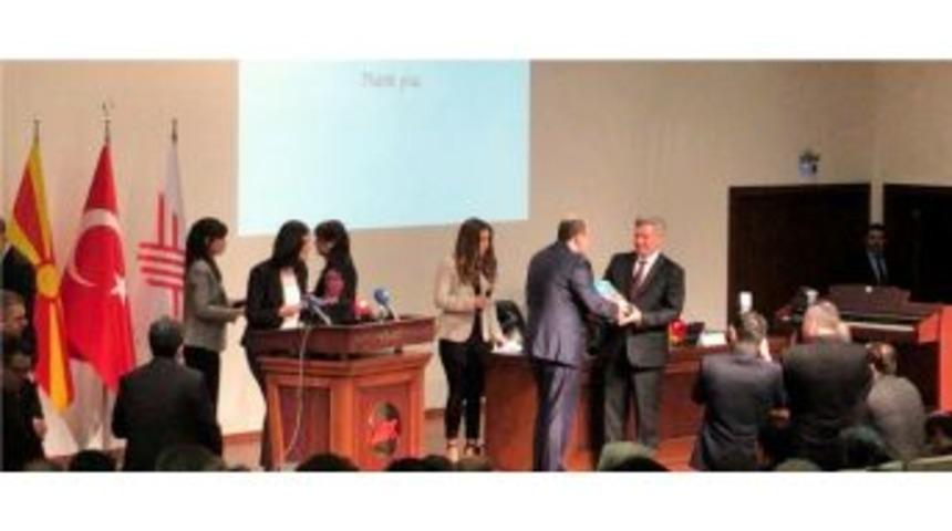 Rekt&ouml;r Durmuş, Makedonya&rsquo;da Konferansa Katıldı