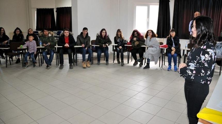 Om&uuml; Ydy&rsquo;de "&ccedil;in Yeni Yılı" Kutlandı