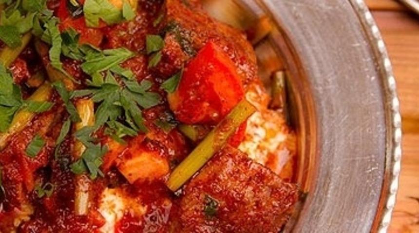 Bayat Ekmekli Patlıcan Kebabı