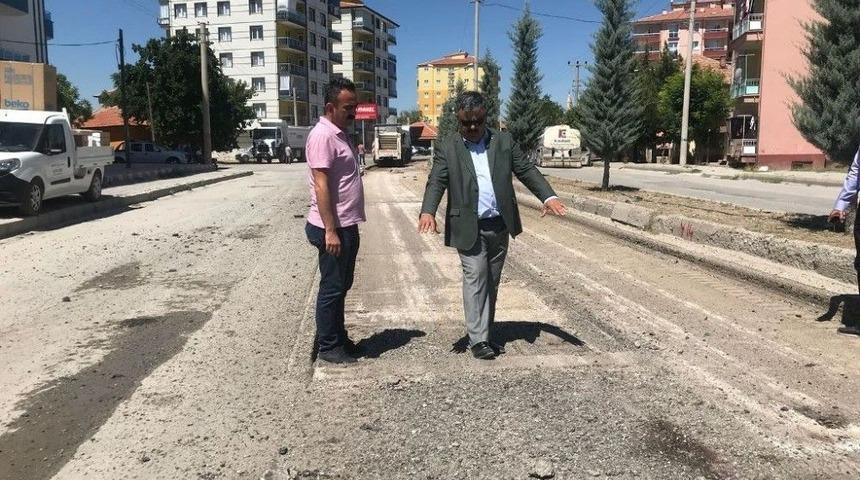 Başkan &Ouml;zg&uuml;ven, Sahadaki &Ccedil;alışmaları İnceledi