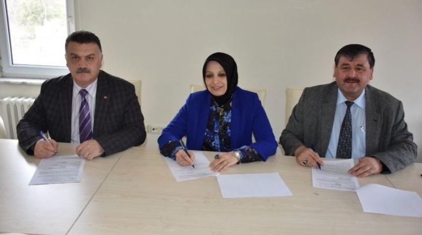 İl Milli Eğitim M&uuml;d&uuml;rl&uuml;ğ&uuml;n&uuml;n Ortaklığında 3 İş Birliği Protokol&uuml; İmzalandı