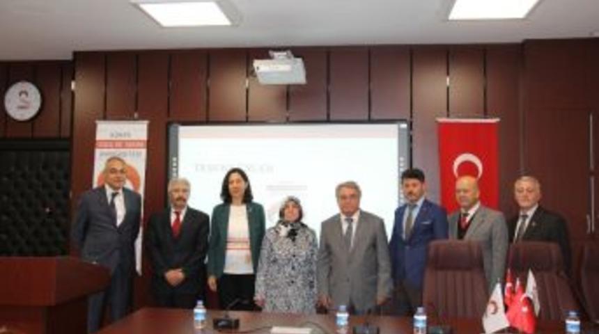 Kgt&uuml;&rsquo;de Vakıf Kuran Kadınlar Anlatıldı