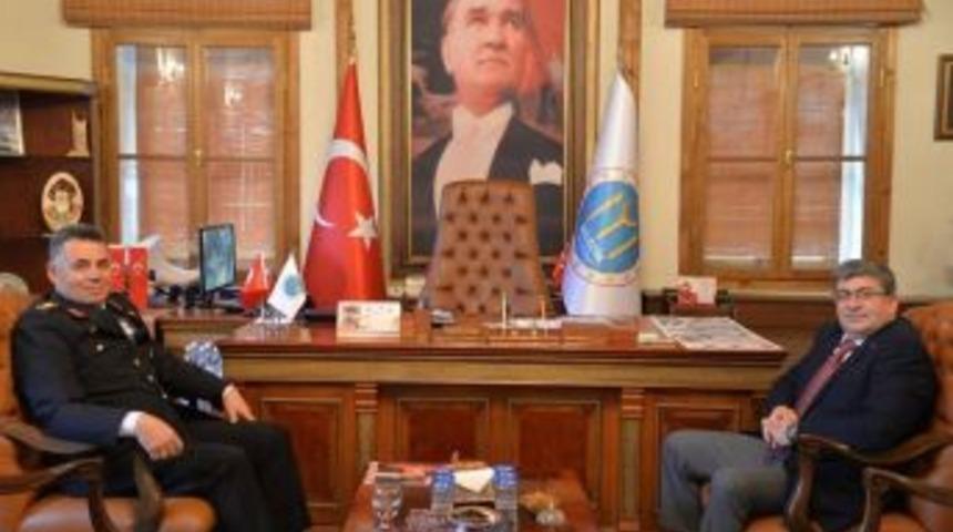 Başkan Can, Jandarma Komutanı İnce İle Bir Araya Geldi