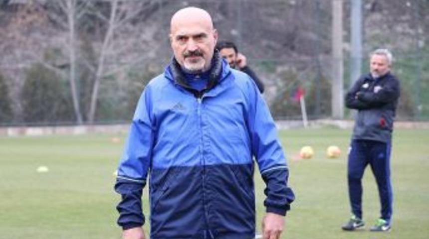 Kardemir Karab&uuml;kspor&rsquo;da Levent A&ccedil;ıkg&ouml;z Ayrılığı A&ccedil;ıkladı