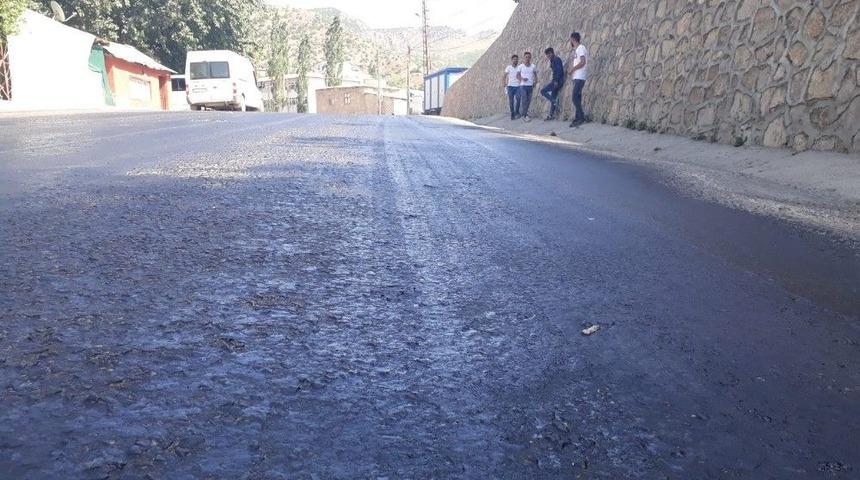 Aşırı Sıcaklar Asfalt Eritti