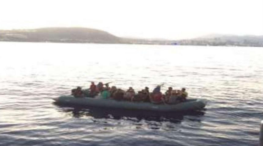 Kuşadası&rsquo;nda Ka&ccedil;ak G&ouml;&ccedil;men Operasyonu