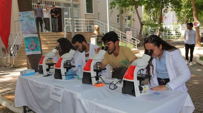 A&uuml; &lsquo;tıbbi Laboratuvar Teknisyenleri Ve Teknikerleri G&uuml;n&uuml;&rsquo; Kutlaması