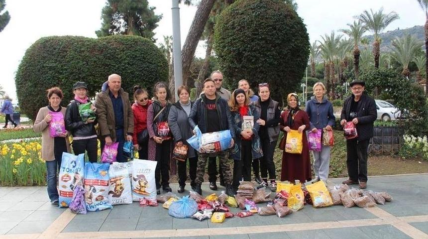 Neşe-i Muhabbet Korosu Sokak Hayvanları İ&ccedil;in S&ouml;yledi