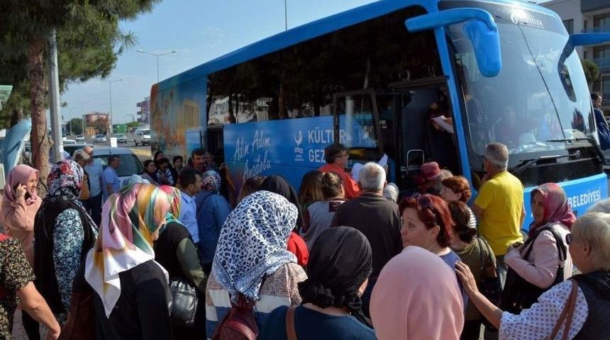 Aliağa&rsquo;da K&uuml;lt&uuml;r Gezileri Başladı