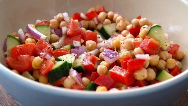 Nohut Salatası
