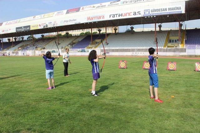 Gebze’nin Yaz Okullarında Eğitimler Başladı