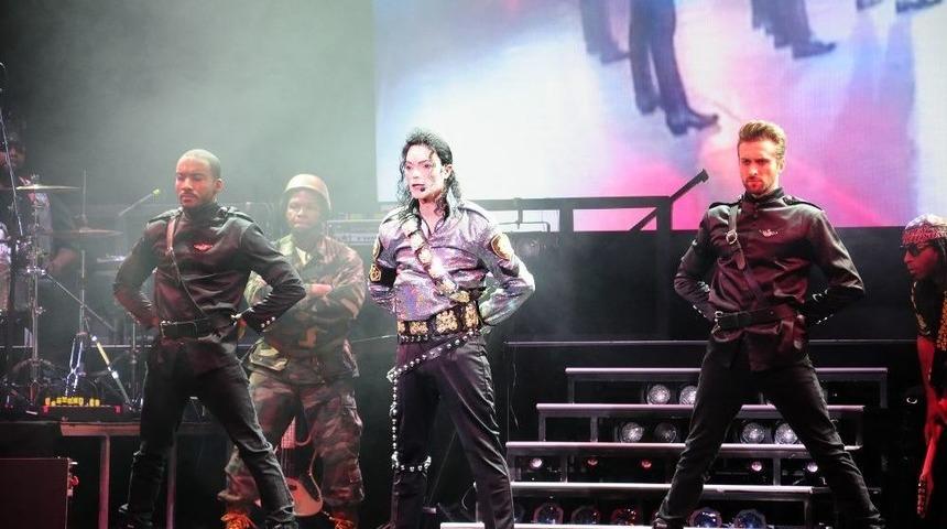 Michael Jackson Şarkıları, Las Vegas R&uuml;zgarıyla Antalya&rsquo;da Esecek