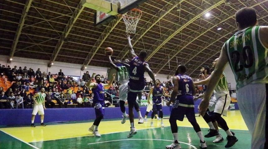 T&uuml;rkiye Basketbol 1. Ligi: Akhisar Belediyespor: 87 - Karesispor: 83