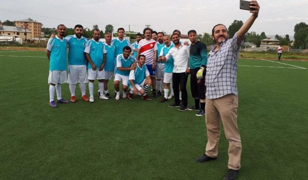 Gevaş&rsquo;ta 2. Dostluk Futbol Turnuvası Start Aldı