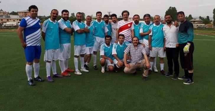 Gevaş’ta 2. Dostluk Futbol Turnuvası Start Aldı G1