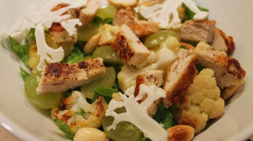 Tavuklu ve Karnabaharlı Salata