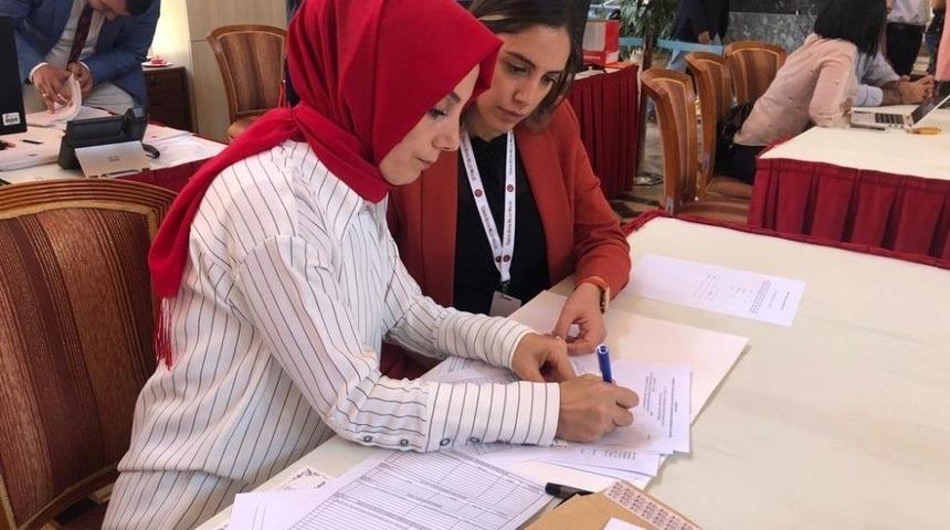 Yeni Vekil Ayvazoğlu Kaydını Yaptırdı