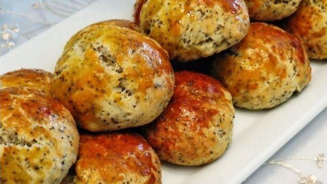 Krem Peynirli ve Etli Poğaça