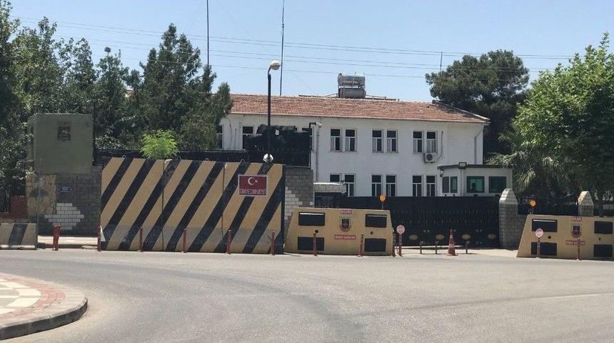 Siverek Kırsalında Ruhsatsız Silahlar Ele Ge&ccedil;irildi