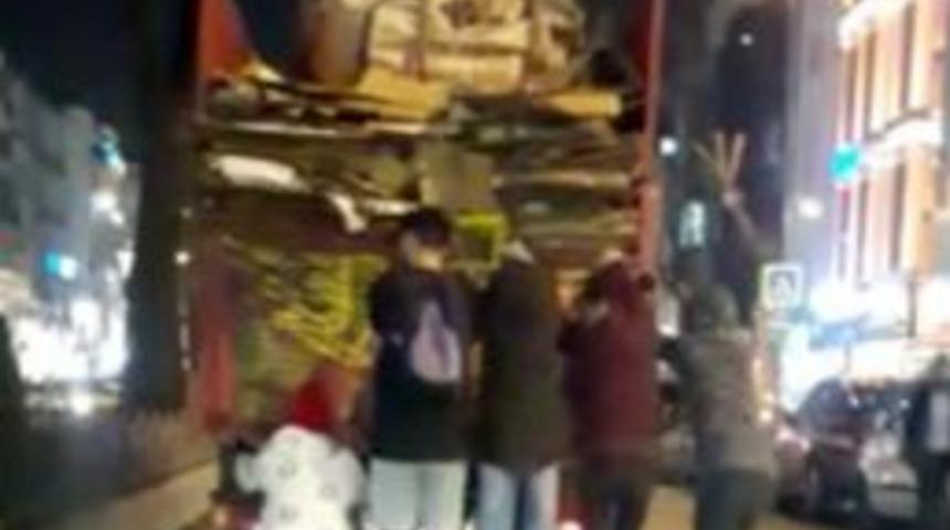 (&ouml;zel Haber) Patenli Gen&ccedil;lerin Tehlikeli Yolcuğu Kamerada