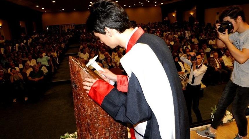 Trabzon Fen Lisesi 131. Yıl Mezunlarını Verdi