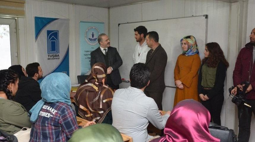 Tuşba Belediyesinden &rsquo;işaret Dili&rsquo; Kursu