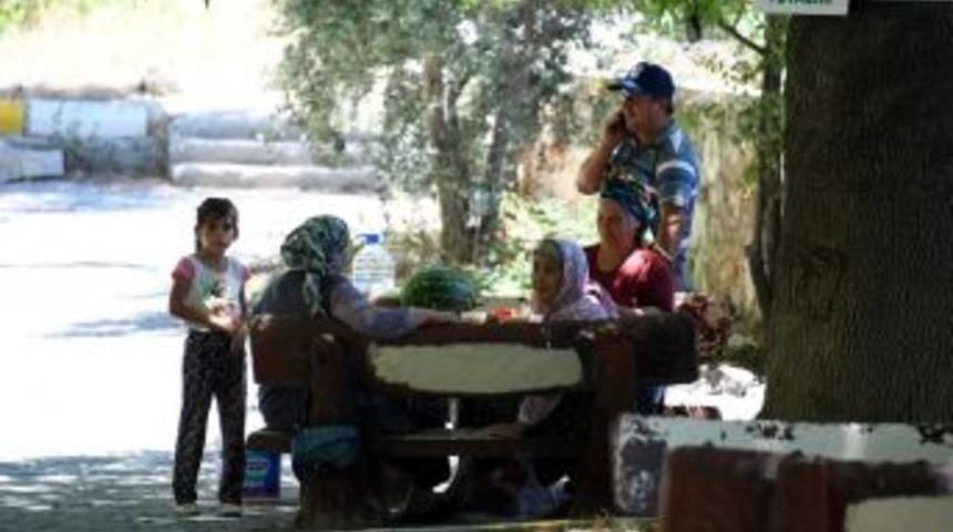 Mersin&rsquo;de Mesire Alanları Yenileniyor