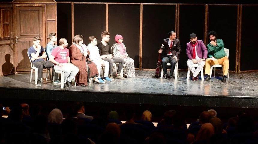 Bir Urfa Masalı Oyunu Viranşehirlilerin Beğenisine Sunuldu