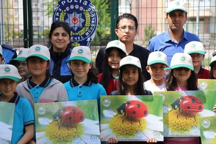 Doğayı Sevme Becerisi Kazanmak İçin Fidan Diktiler G1