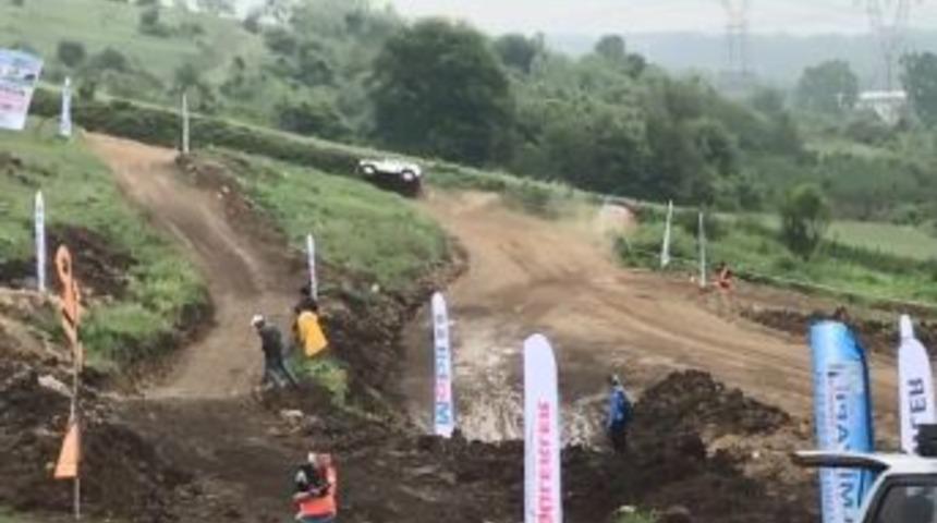 Off-road Yarışlarındaki Kazalar Kamerada