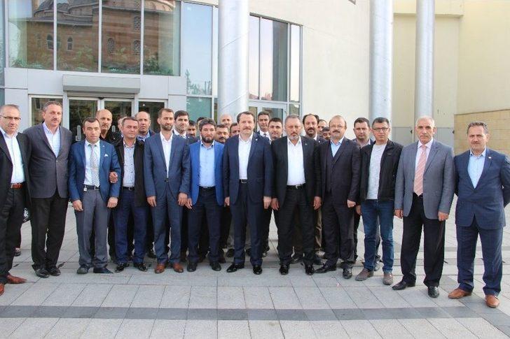 Memur Sen Genel Başkanı Ali Yalçın, ‘bir Bilenle Bilge Nesil’ Projesi Ödül Törenine Katıldı. G1