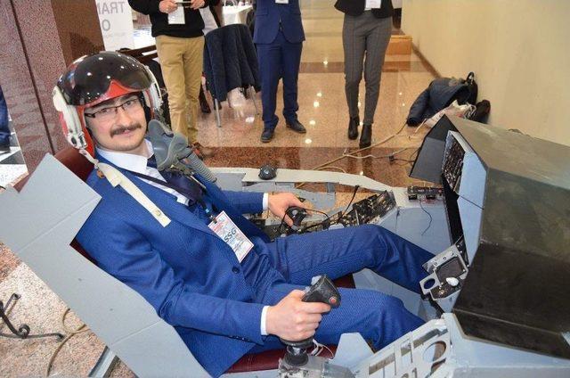&Uuml;niversiteli Gen&ccedil;lerin F-16 Hayali Ger&ccedil;ek Oldu 1