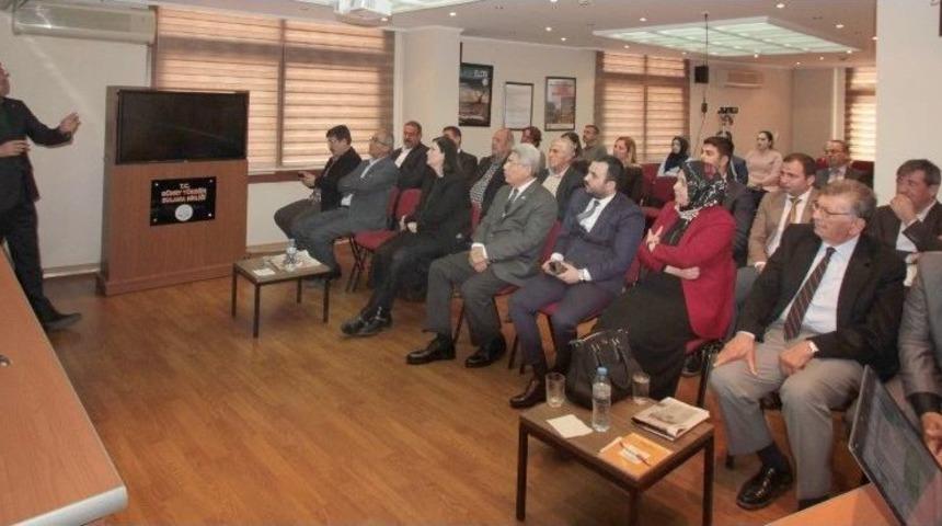 Yeni: "sulama Birlikleri, Sulama İşinin İ&ccedil;inde Olmalı"