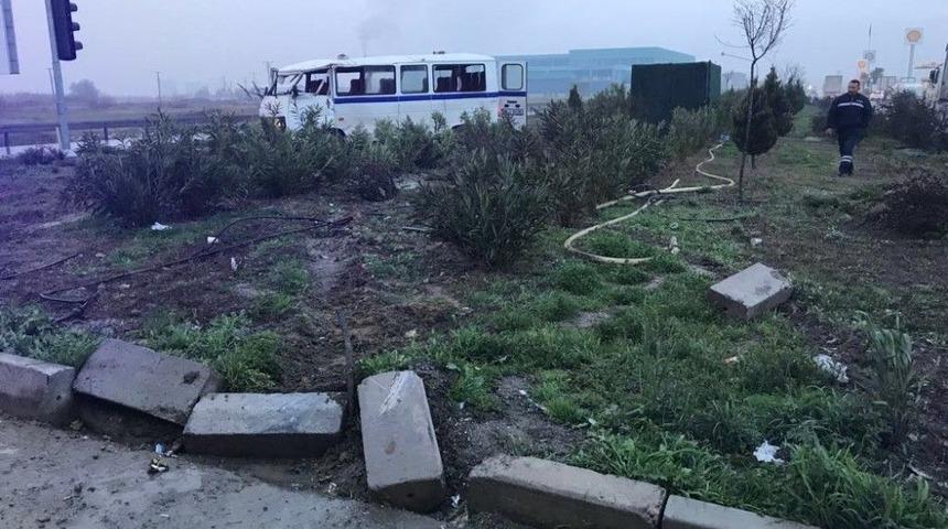 Manisa&rsquo;da İş&ccedil;i Servisi Takla Attı: 12 Yaralı