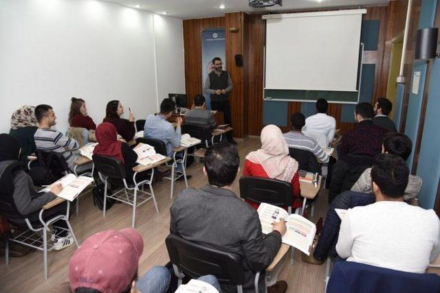 Uluslararası Öğrenciler, Türkçeyi Anadolu Tömer’de Öğreniyor