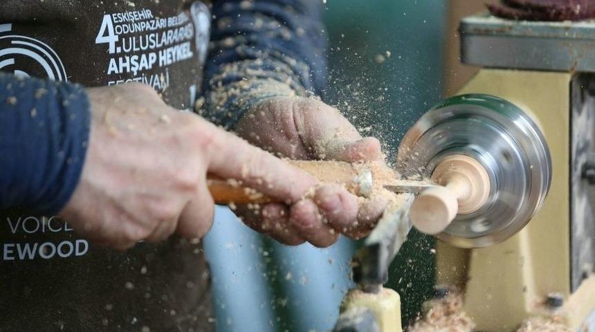 Ahşap İle Ateşin Buluşması B&uuml;y&uuml;ledi