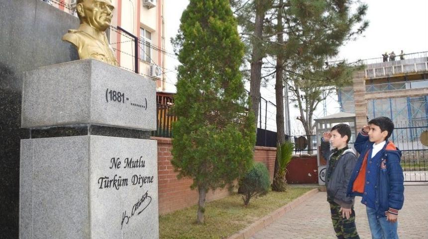 Ortaokul &Ouml;ğrencilerinden Afrin Başvurusu