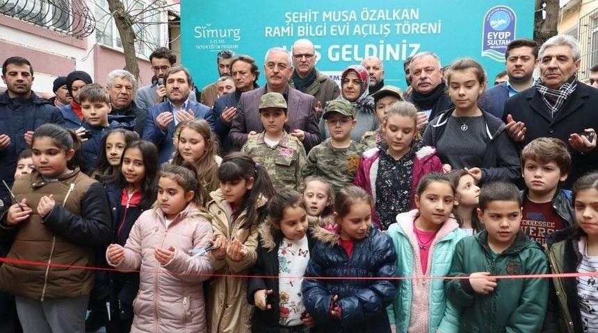 Başkan Aydın: "şehidimizin Hassasiyetine Sahip Gen&ccedil;ler Yetiştireceğiz"