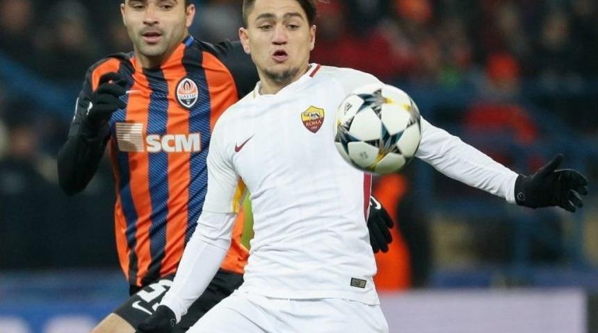 T&uuml;rk Futbolunun Y&uuml;kselen Değeri; Cengiz &Uuml;nder