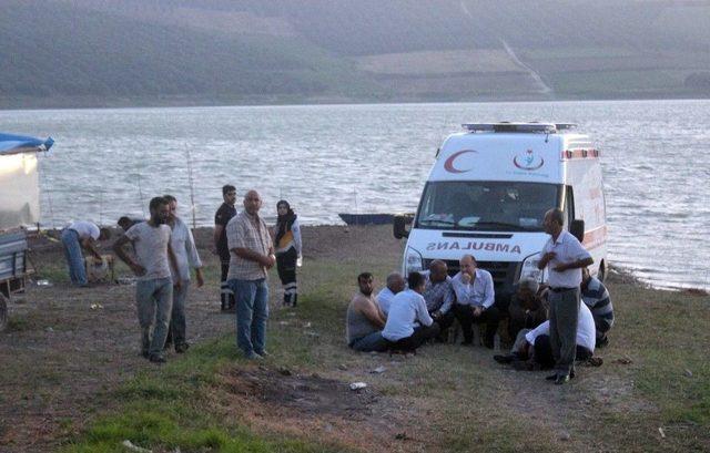 Yarseli Göleti’nde Baba Ve 2 Kızı Kayboldu