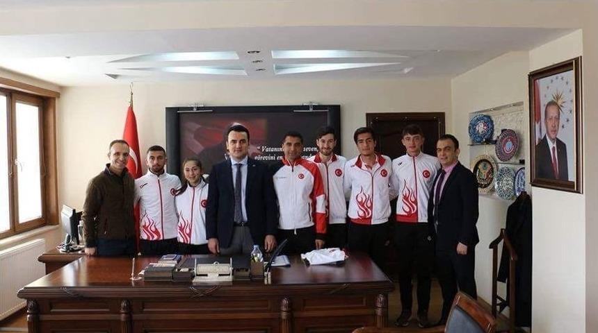 Atletizm Milli Sporcuları Altıntaş&rsquo;ta