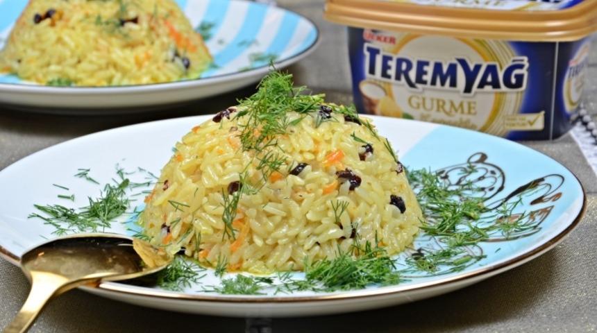 Havuçlu ve Kuş Üzümlü Pilav