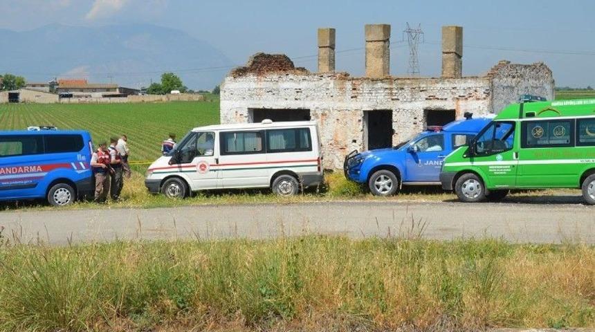 İki &Ccedil;ocuk Babası Metruk Binada &Ouml;l&uuml; Bulundu