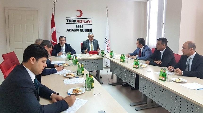 Adana Vergi Dairesi’nden Kızılay’a Kan Bağışı